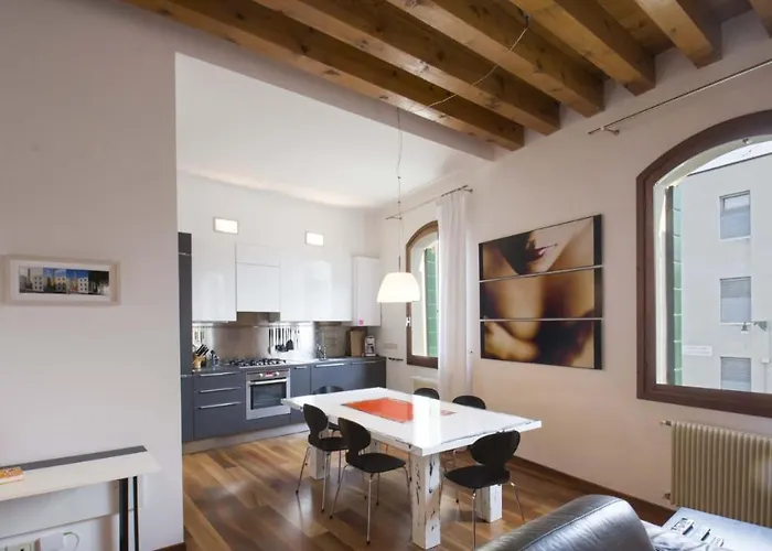 Casa Di Silvia & Daniele Апартаменты *